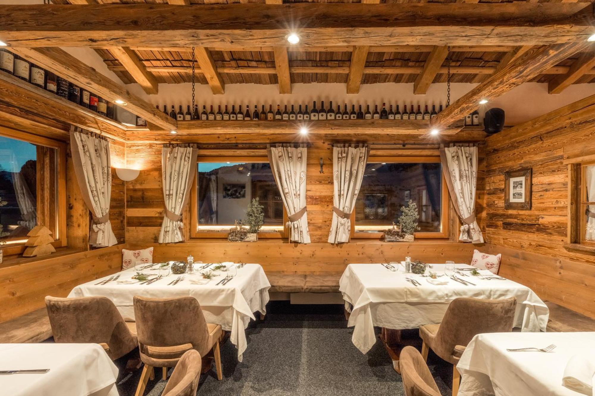 Hotel Piz Seteur Selva di Val Gardena Extérieur photo